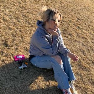 Meet your Posher, Kendra